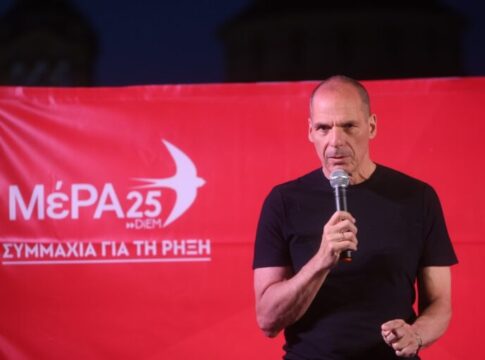 Σε Χανιά και Ηράκλειο ο Γιάνης Βαρουφάκης