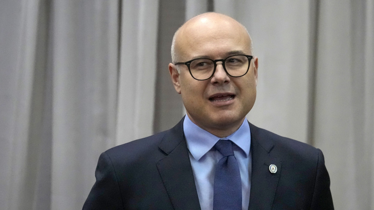 Σερβία: Ψήφος εμπιστοσύνης στη νέα κυβέρνηση του Μίλος Βούτσεβιτς