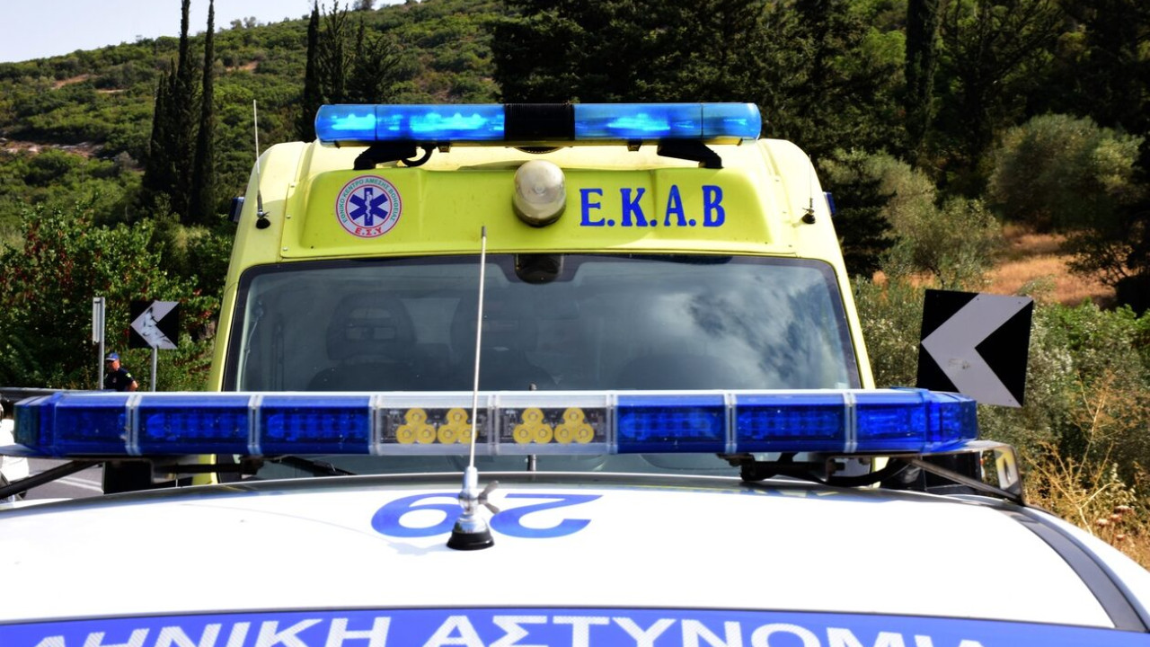 Σοβαρό τροχαίο έξω από τη Λάρισα: Τραυματίστηκαν πατέρας και κόρη
