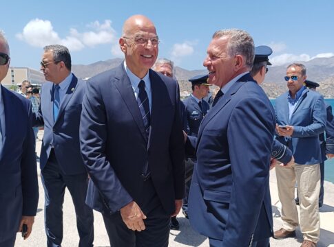 Στις εκδηλώσεις τιμής και μνήμης για το θάνατο του Ήρωα Σμηναγού Κώστα Ηλιάκη o Γιώργος Τσαπάκος