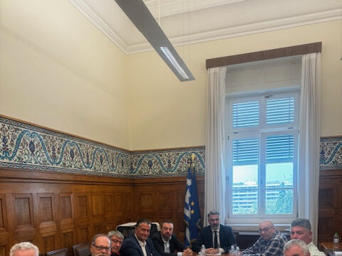 Συνάντηση εργασίας βουλευτών του ΠΑΣΟΚ με την Ομοσπονδία Φορτοεκφορτωτών Ελλάδας