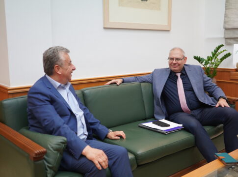 Συνάντηση Περιφερειάρχη Κρήτης με τον Γ.Γ. Εσωτερικών και Οργάνωσης του Υπουργείου Εσωτερικών