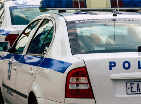 Συνελήφθη 48χρονος με μαχαίρι έξω από την OPAP Arena