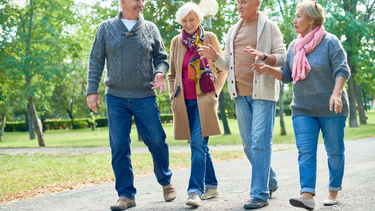 Το παγκόσμιο προσδόκιμο ζωής αναμένεται να αυξηθεί κατά 5 χρόνια έως το 2050