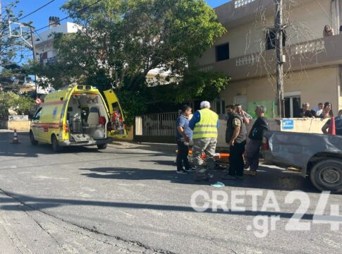 Τροχαίο ατύχημα στο Ηράκλειο – Στο νοσοκομείο νεαρός άνδρας (εικόνες)