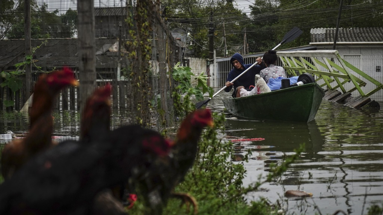 Βραζιλία: 56 νεκροί και 67 αγνοούμενοι από τις καταρρακτώδεις βροχές