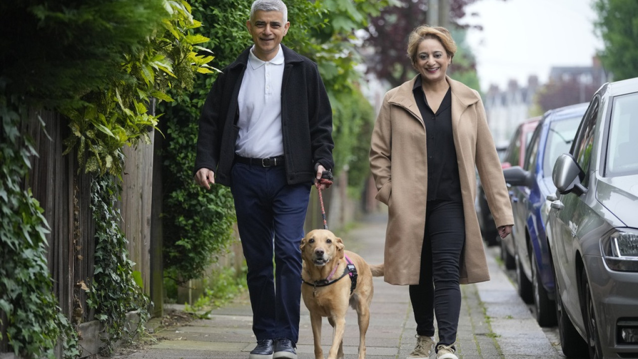 Βρετανία: Ο Σαντίκ Καν επανεξελέγη δήμαρχος του Λονδίνου