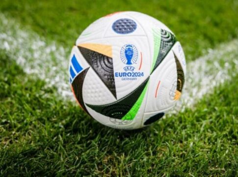 Αρχίζουν τα νοκ-άουτ: Τα ζευγάρια των «16» του Euro