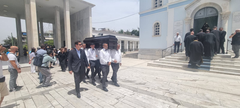 Κηδεία Δέσποινας Στυλιανοπούλου
