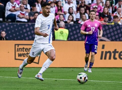 Γερμανία – Ελλάδα 2-1: Η γαλανόλευκη πάλεψε στο Γκλάντμπαχ αλλά λύγισε στο φινάλε