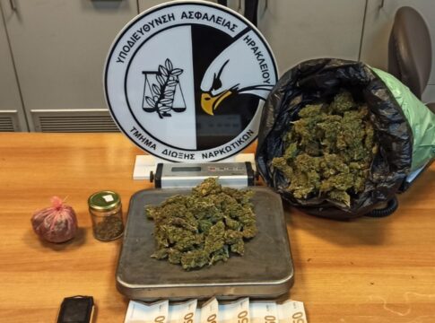 Ηράκλειο: Έκρυβε στο σπίτι του πάνω από 1 κιλό κάνναβης και ζυγαριά – Χειροπέδες στον 45χρονο