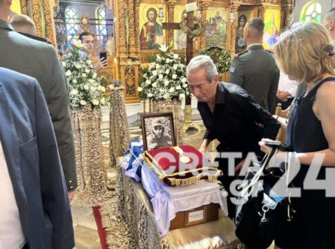 Μάραθος: 50 χρόνια μετά τάφηκαν στη γενέτειρά του τα οστά του ήρωα καταδρομέα Ηλία Τούλη