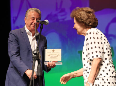 Με μεγάλη επιτυχία «Το Μεγάλο Αντάμωμα»- Τιμήθηκε ο Περιφερειάρχης Κρήτης