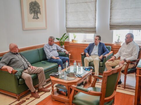 Με τον Πρόεδρο της ΕΣΕΕ συναντήθηκε ο Περιφερειάρχης Κρήτης