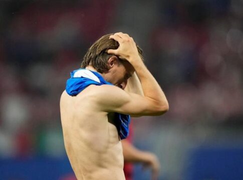 Προκρίθηκαν Αγγλία, Σλοβενία και Δανία, οριστικά εκτός η Κροατία: Η κατάταξη των τρίτων των ομίλων