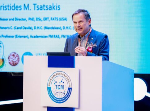 Σπουδαία διάκριση για τον καθηγητή Αριστείδη Τσατσάκη