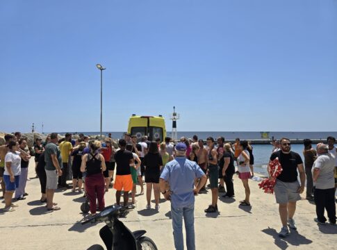 Τραγωδία στο Ηράκλειο: Ανήλικο αγόρι πνίγηκε στη θάλασσα