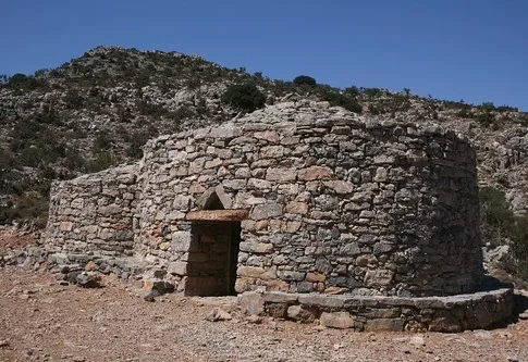 Ανοιχτή εκδήλωση για την οικολογική αξία, το κοινωνικό και πολιτιστικό αποτύπωμα των Μιτάτων και της Ξερολιθιάς στον Ψηλορείτη
