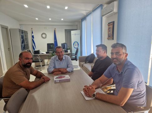 Δωρεά 26 tablets για τα μέλη του Δημοτικού Συμβουλίου Χερσονήσου