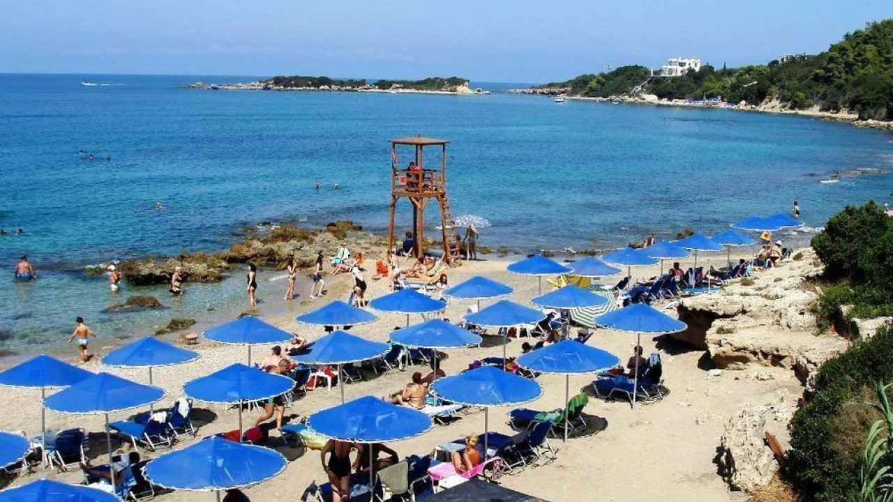 ΔΥΠΑ: Ξεκινούν οι αιτήσεις για το πρόγραμμα κοινωνικού τουρισμού - Ποιοι οι δικαιούχοι
