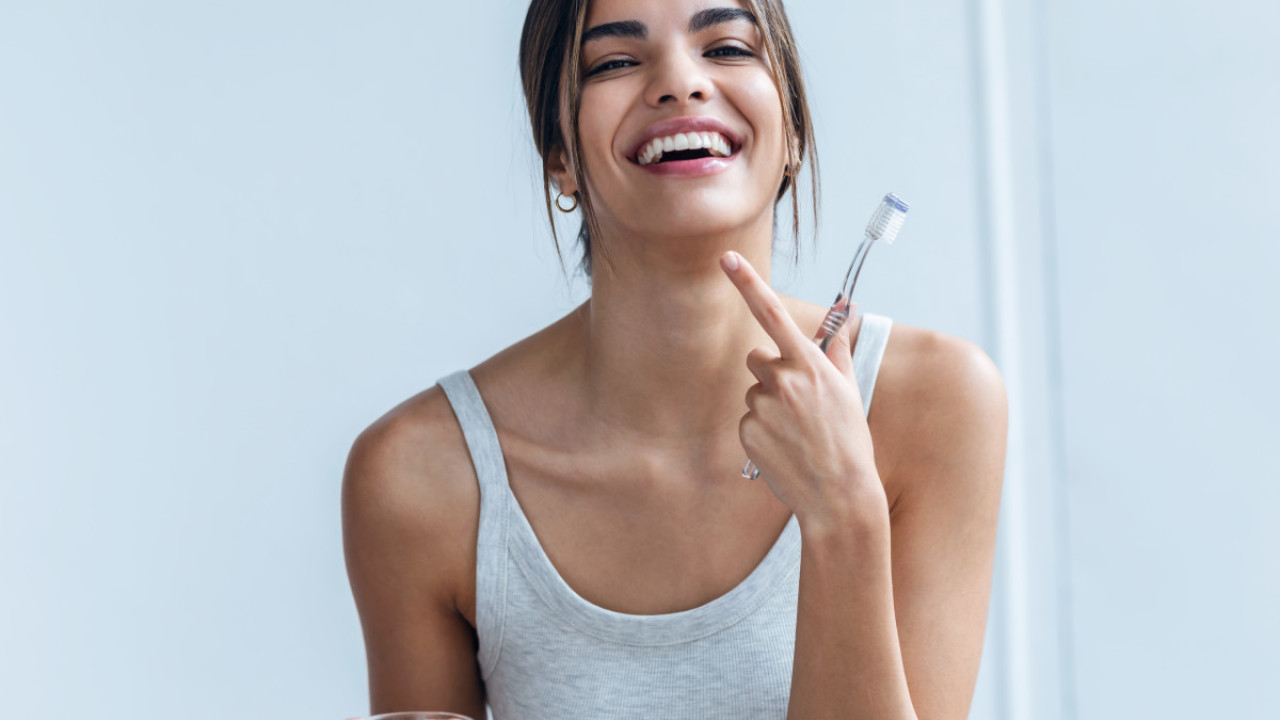 Δυσάρεστη αναπνοή: Όλα όσα πρέπει να ξέρεις για να το αντιμετωπίσεις