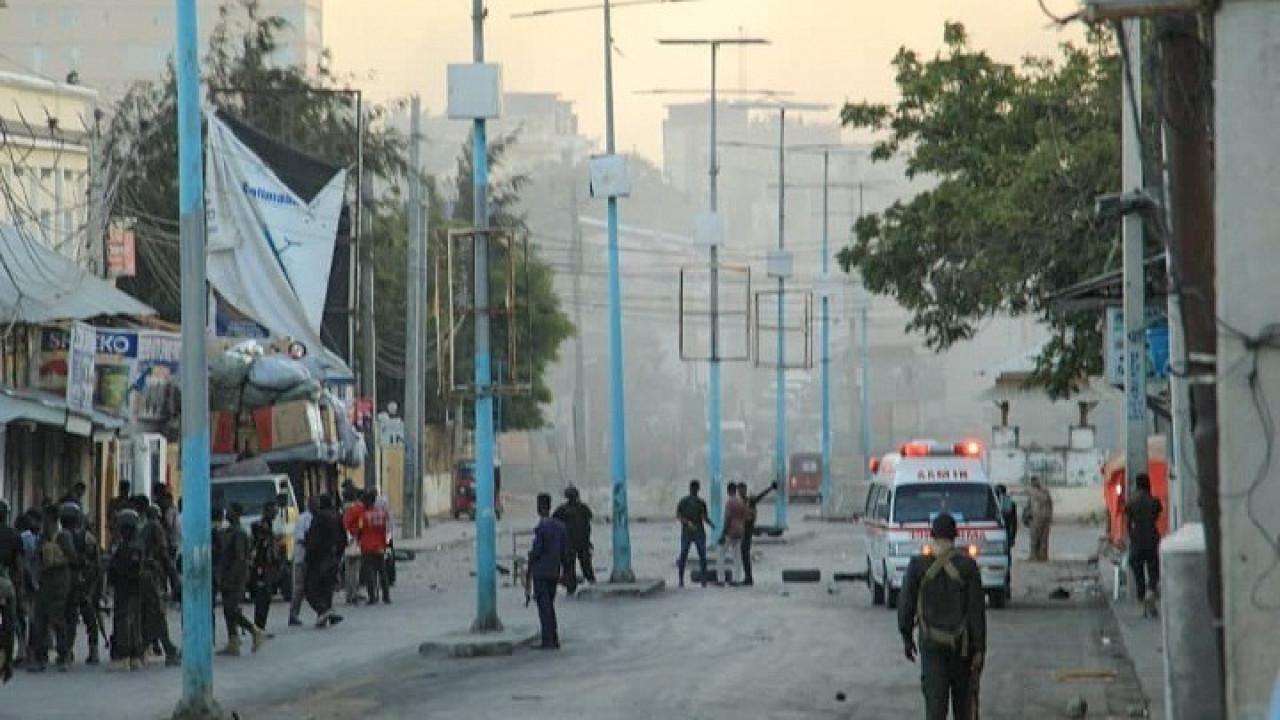 Έκρηξη σε κατάμεστη καφετέρια στο κέντρο της πρωτεύουσας της Σομαλίας