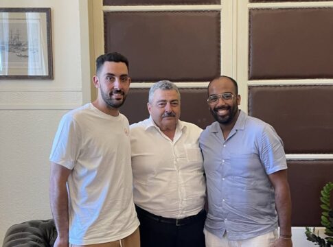 Επίσκεψη του Εμπορικού Συλλόγου Πλατανιά στον Αντιπεριφερειάρχη Χανίων