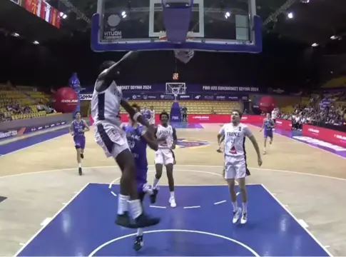 Γαλλία – Ελλάδα 69-57: Η Εθνική Νέων έμεινε εκτός τελικού στο Eurobasket U20 και θα παίξει με το Βέλγιο για την τρίτη θέση