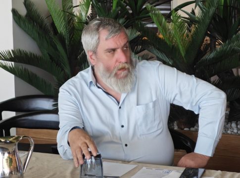 Γιάννης Δανδάλης: “Nα γίνει ένα ανταγωνιστικό πρωτάθλημα στην Volley League σε γεμάτα γήπεδα”
