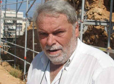 Η «Πρωτοβουλία Πολιτών Ενάντια στην Εκχώρηση των Μνημείων στο Λόφο Καστέλι» για την απώλεια του Μιχάλη Ανδριανάκη