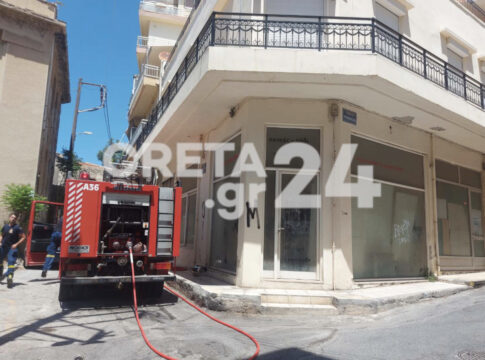 Ηράκλειο: Φωτιά σε σπίτι στο κέντρο – Επί ποδός η Πυροσβεστική
