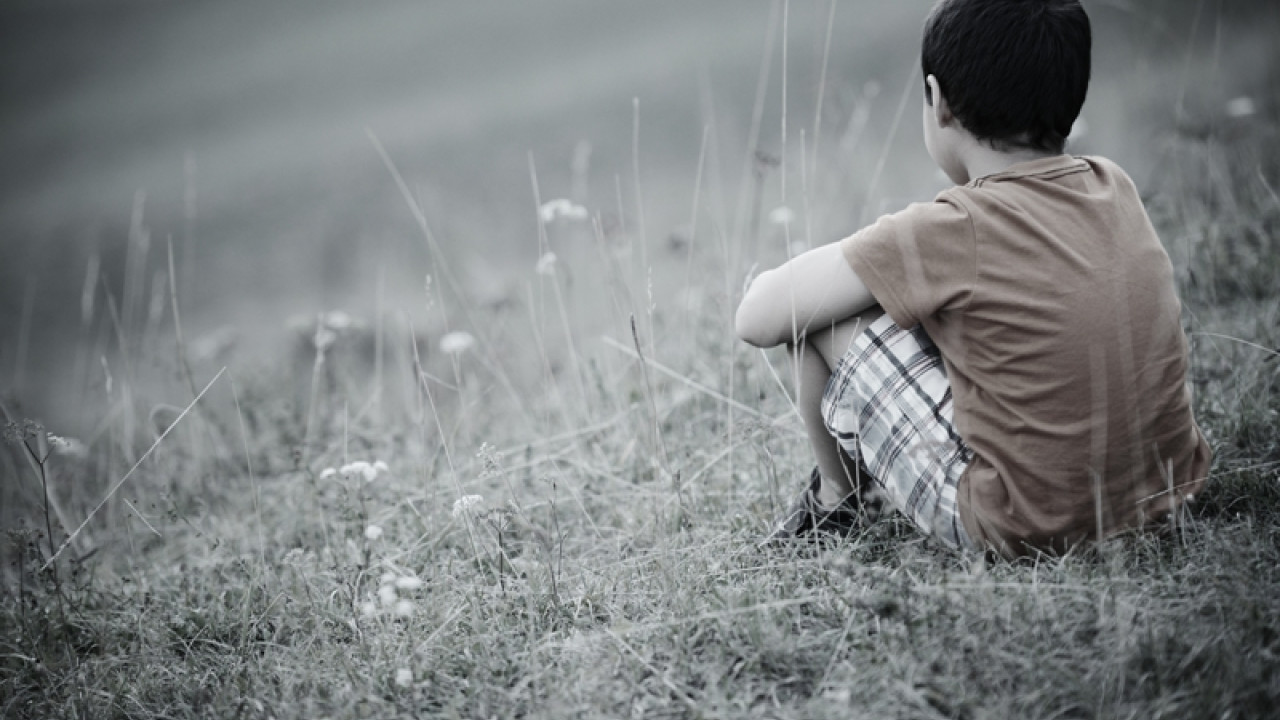 Ιταλία: 10χρονος βρήκε περιπολικό κι έσωσε την μαμά του από κακοποιητή σύντροφο