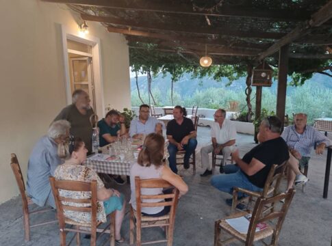 Περιοδεία του ΚΚΕ σε Αγριλέ και Ροδοβάνι