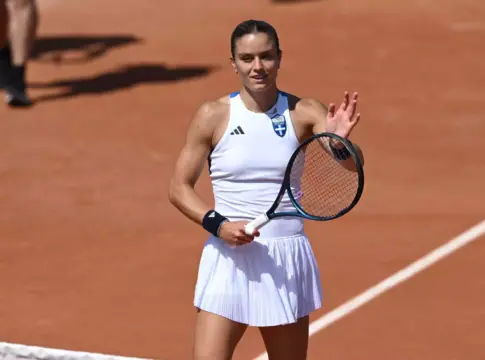 Σάκκαρη – Γιουάν 2-0: Εύκολη πρόκριση για την Ελληνίδα πρωταθλήτρια στους «16» (βίντεο)