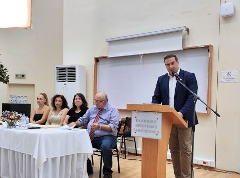 Στην τελετή αποφοίτησης πτυχιούχων του Τμήματος Νοσηλευτικής του ΕΛΜΕΠΑ ο αντιπεριφερειάρχης Γ. Ματαλλιωτάκης