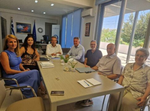 Συνάντηση Δημάρχου Χερσονήσου με εκπροσώπους Δικτύου Ελλήνων Αιρετών Αυτοδιοίκησης της Ευρώπης