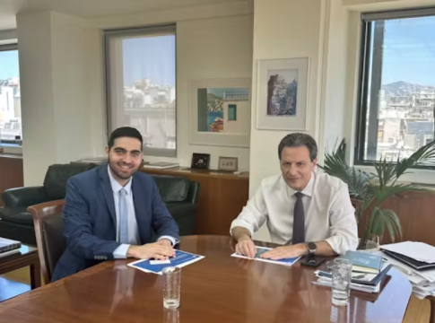 Συνάντηση του Κωνσταντίνου Κεφαλογιάννη με τον Θεόδωρο Σκυλακάκη