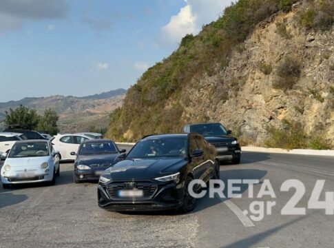 Αντάλλαξαν όρκους παντοτινής αγάπης ο Στέφανος Κασσελάκης και ο Τάιλερ ΜακΜπέθ