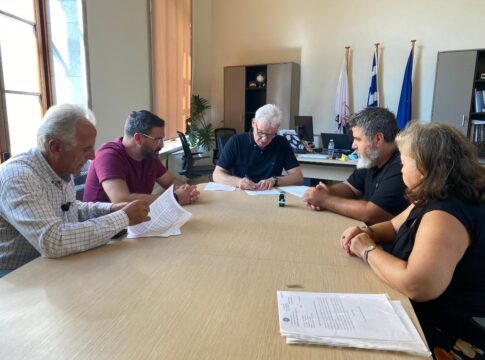 Ενισχύεται η προσβασιμότητα σε δεκάδες σχολεία του Δήμου Ηρακλείου