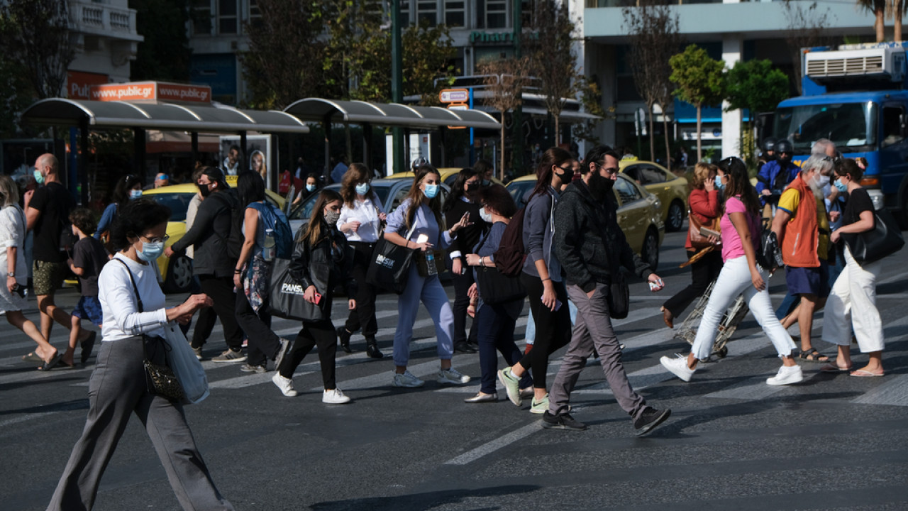 ΕΟΔΥ: 788 εισαγωγές με covid-19 την τελευταία εβδομάδα - 6 νέες διασωληνώσεις, 35 θάνατοι