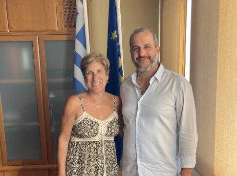 Επίσκεψη της προέδρου της «Παγκρητικής Ένωσης Αμερικής» στο Επιμελητήριο Χανίων