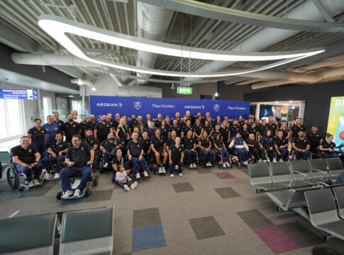 Η AEGEAN ταξιδεύει την Παραολυμπιακή αποστολή στο Παρίσι και την αποχαιρετά με το μήνυμα «Πάμε Ελλάδα»
