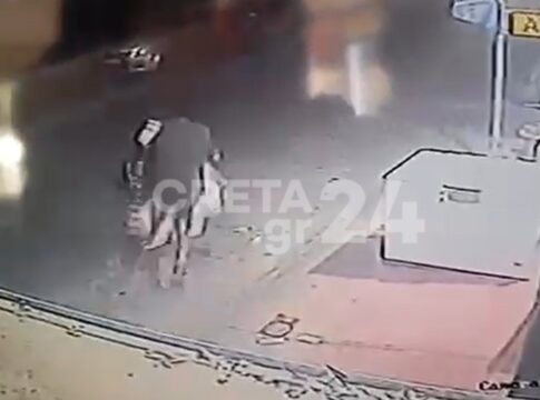 Κρήτη: Έσπασε τζαμαρία σούπερ μάρκετ και πήρε τσιγάρα και… ξυστά – Βίντεο ντοκουμέντο