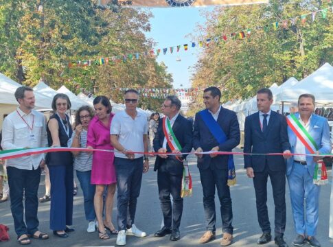 Ο Δήμαρχος Μαλεβιζίου συμμετείχε στη Γενική Συνέλευση του Δικτύου Ευρωπαϊκών Διαδρομών Κεραμικής