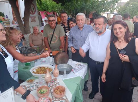 Οι Μινωικές γεύσεις μαγνήτισαν πλήθος κόσμου στο φεστιβάλ Κρητικής κουζίνας