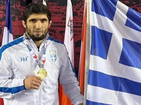 Ολυμπιακοί Αγώνες: Μεγάλη εμφάνιση από τον Κουρουγκλίεβ – Εξασφάλισε θέση στα προημιτελικά της πάλης
