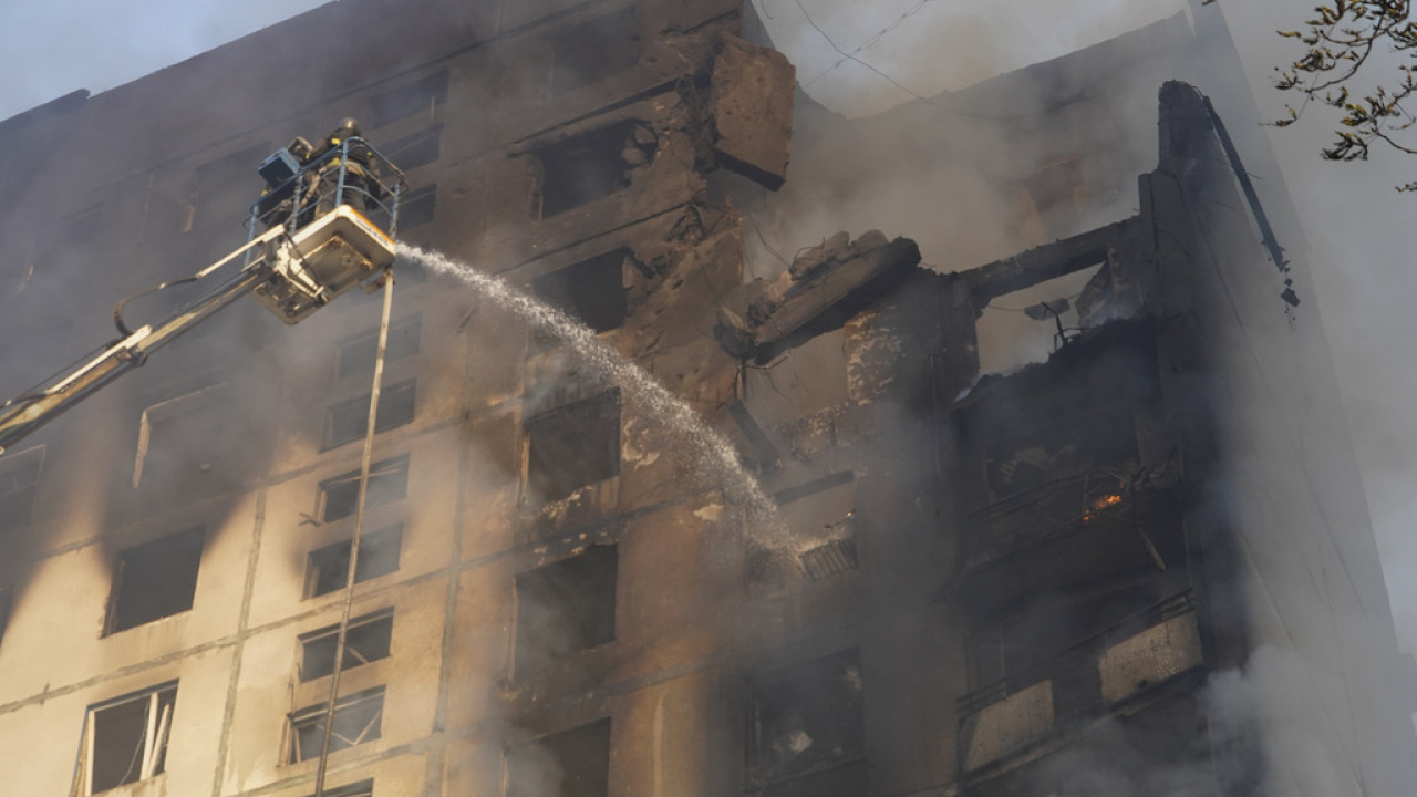 Πόλεμος στην Ουκρανία: Ρωσικό σφυροκόπημα στο Χάρκοβο - Άλλοι 2 νεκροί