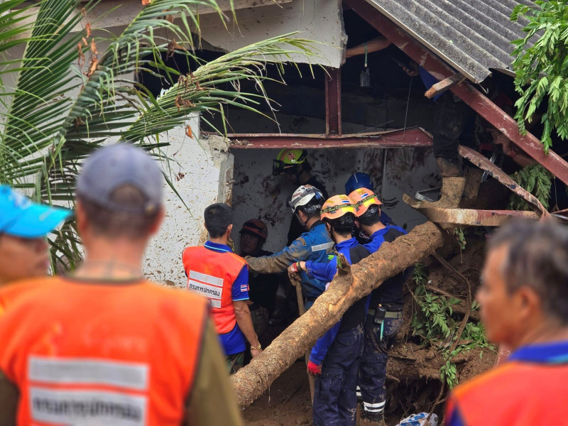 πουκετ κατολίσθηση