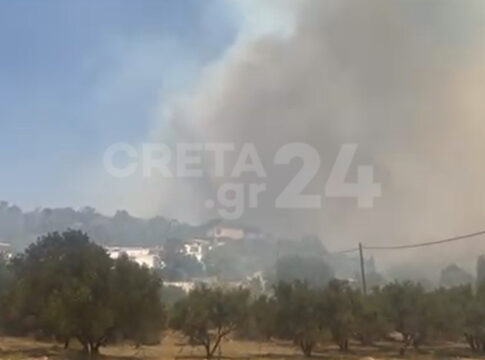 Πυρκαγιά στο Ρέθυμνο: Επικίνδυνη αναζωπύρωση απειλεί οικισμούς – Μήνυμα του 112 για εκκένωση χωριών