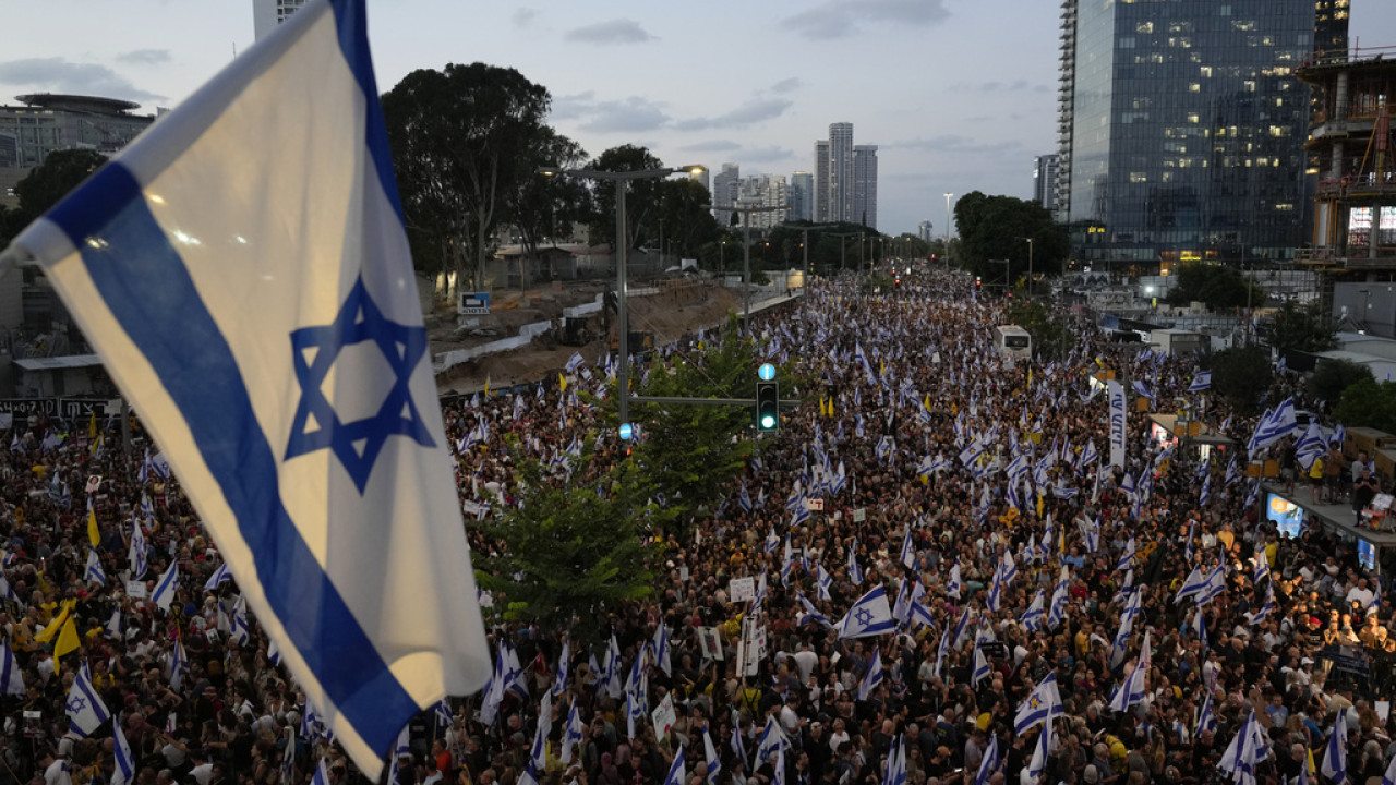 Απεργία στο Ισραήλ: Οργή για τον Νετανιάχου μετά τη δολοφονία των έξι ομήρων